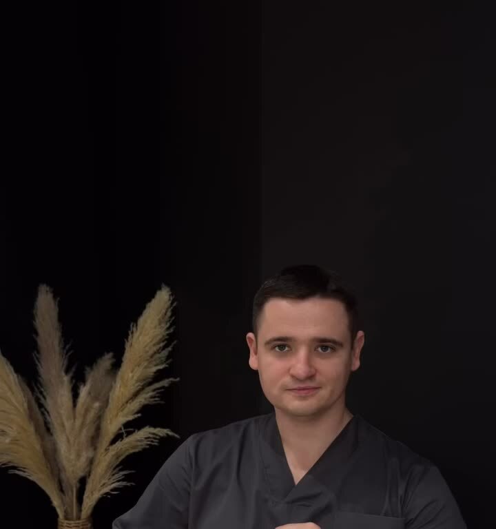 Роман Герета — Головний лікар • Хірург-імплантолог